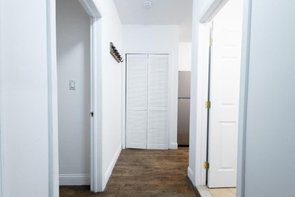 1435-2 3 Bedrooms 2 Bath Wd Ues Apartamento Nova York