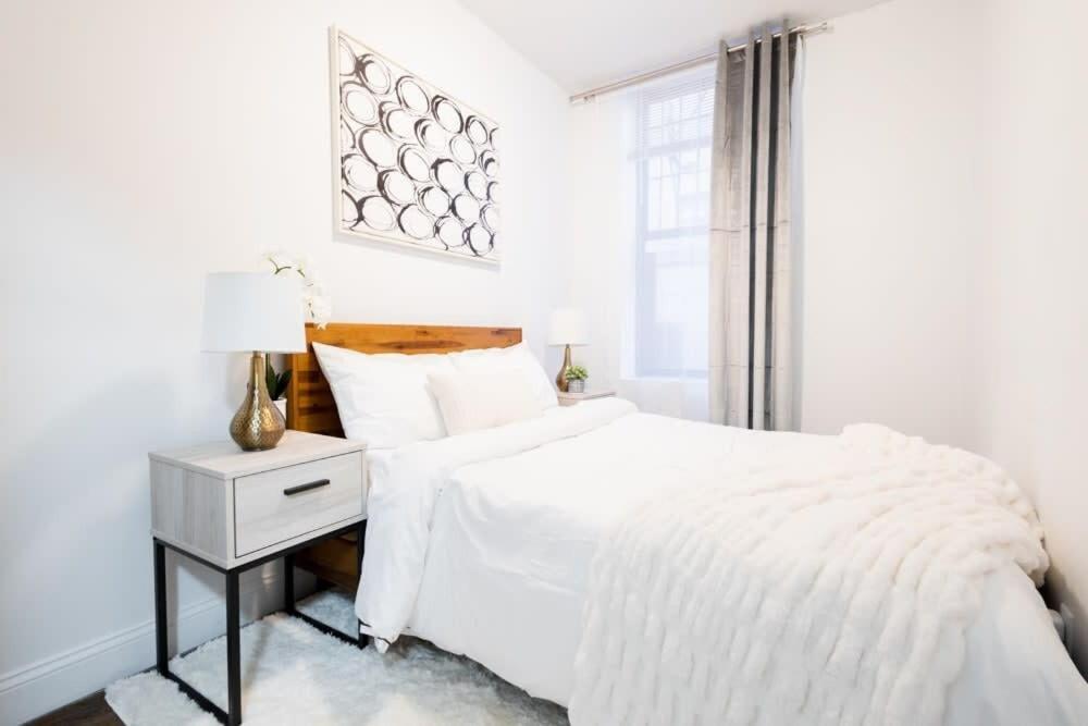 1435-2 3 Bedrooms 2 Bath Wd Ues * Nova York