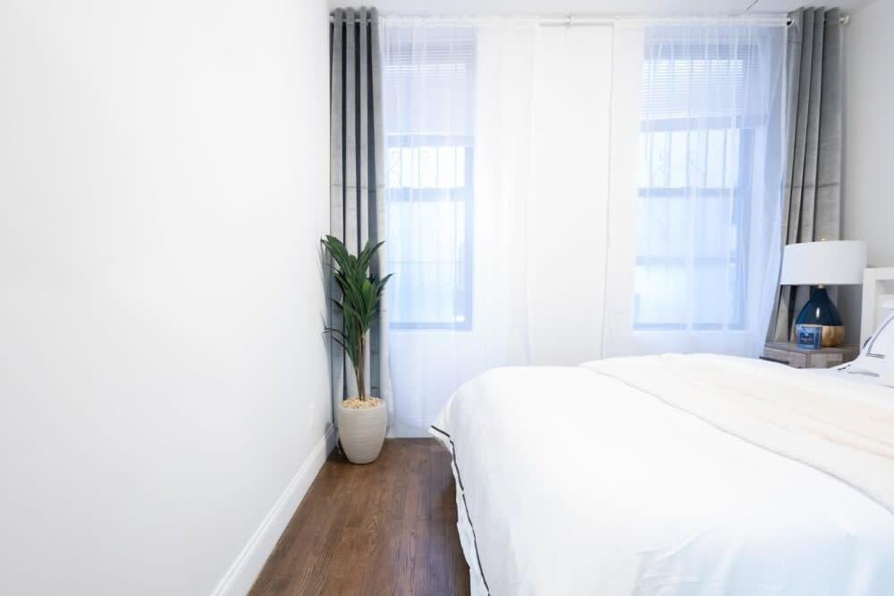 Apartamento 1435-2 3 Bedrooms 2 Bath Wd Ues